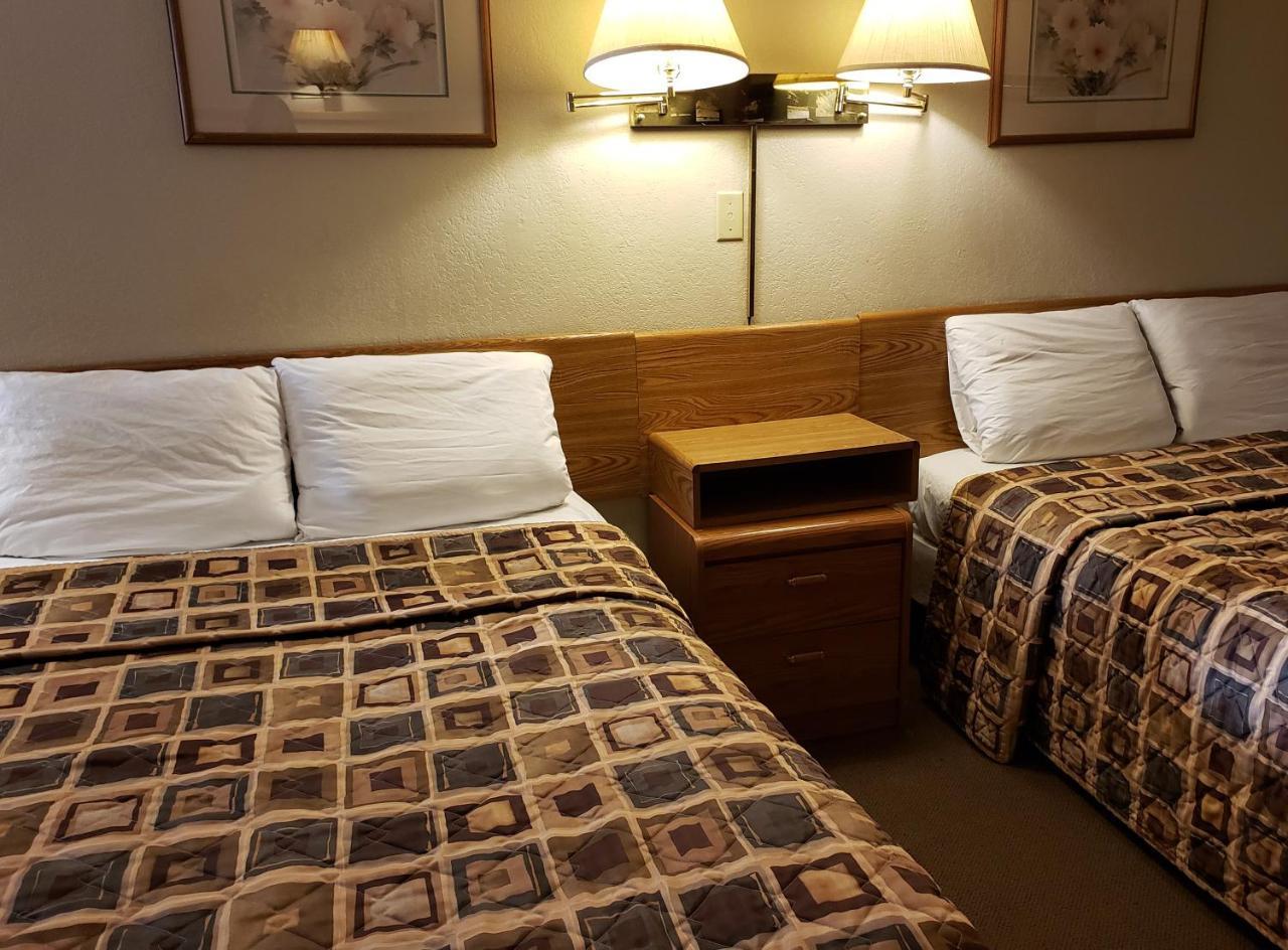 Skyview Swift Current Hotel Buitenkant foto